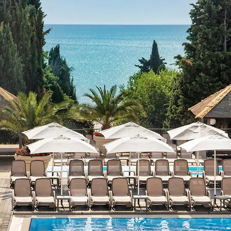 Melia Grand Hermitage ホテル