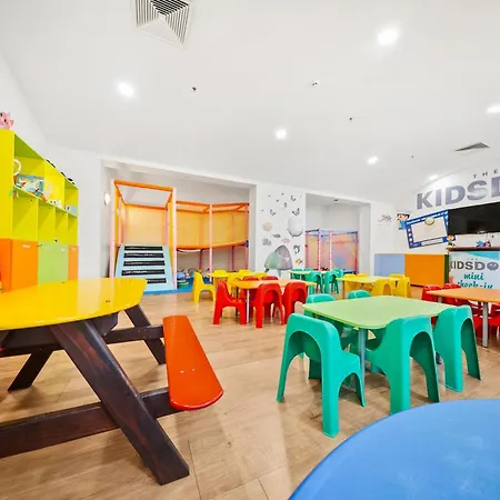 Отель Melia Grand Hermitage 5*