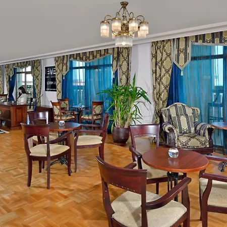 Melia Grand Hermitage ホテル