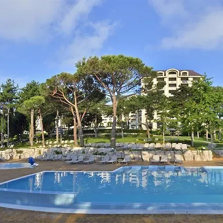 Готель Melia Grand Hermitage