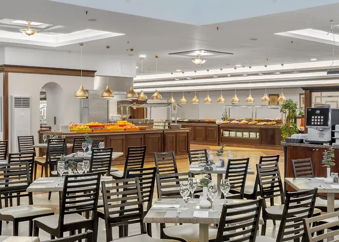 Отель Melia Grand Hermitage Золотые Пески